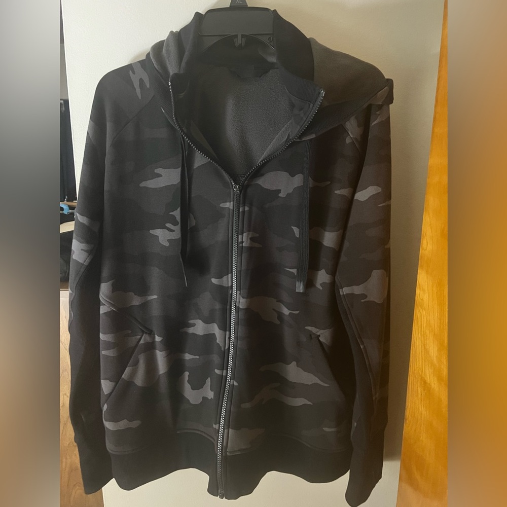 💚Athleta Camo Full Zip Hoodie💚